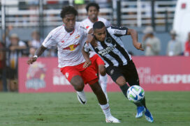 Bragantino e Botafogo empataram por 2 a 2 na tarde deste domingo (12), em Bragança Paulista