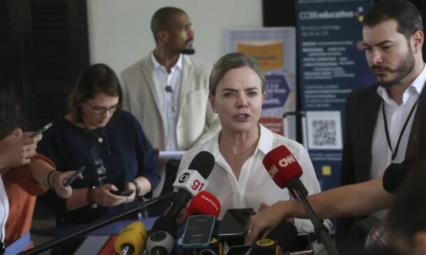 Gleisi foi acusada de corrupção passiva e lavagem de dinheiro