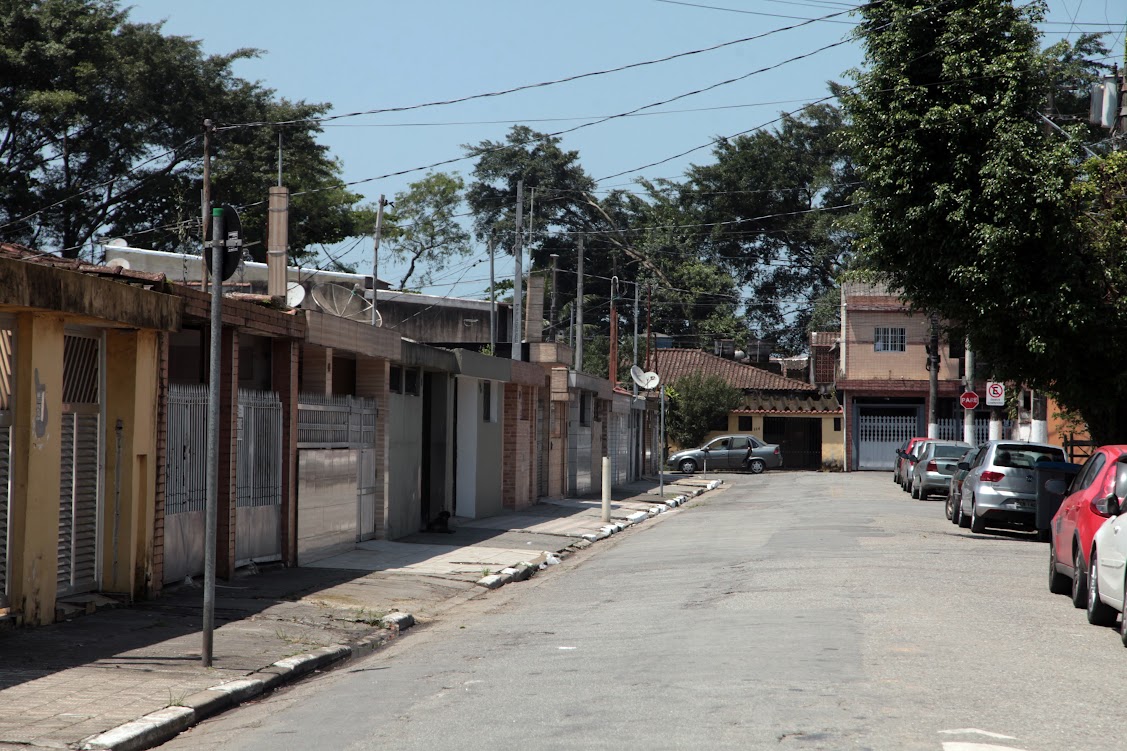 Em cerca de um quilômetro quadrado, o bairro é formado basicamente por casas