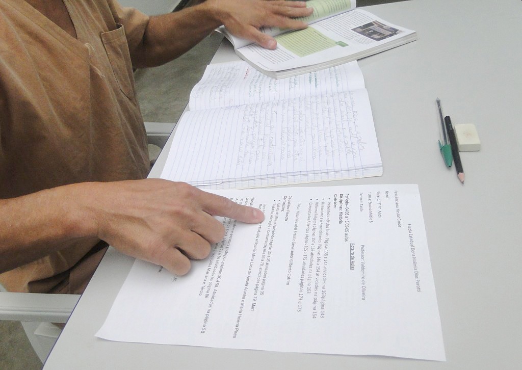 O exame tem o mesmo grau de dificuldade do Enem regular e é composto por quatro provas