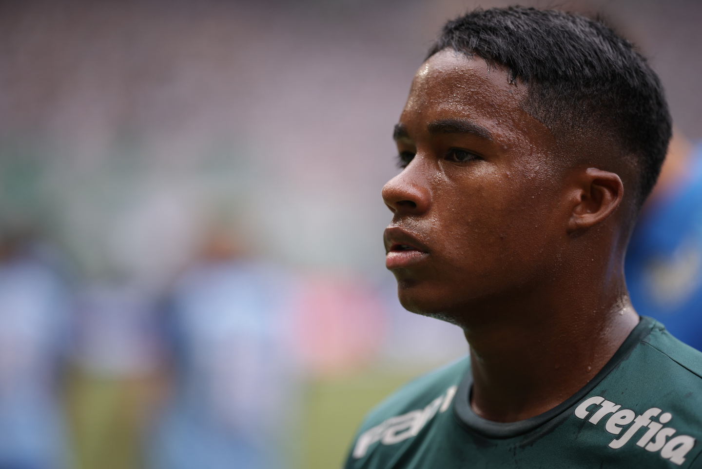 Vendido para o Real Madrid por R$ 400 milhões, Endrick é o segundo jogador mais caro da história do futebol brasileiro, atrás apenas de Neymar