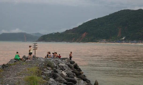 A balneabilidade das praias melhorou em três das quatro cidades do litoral norte de São Paulo em 2023, com exceção de São Sebastião