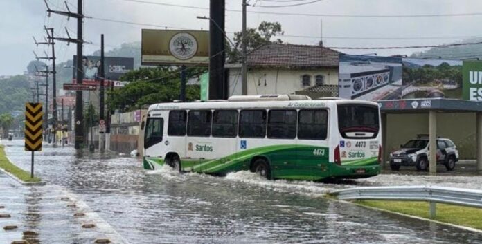 Região pode sofrer com alagamentos neste final de semana