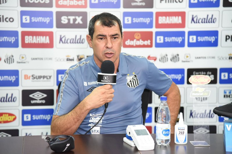 Somado a isto, as principais contratações já anunciadas pelo Santos, assim como os rumores que cercam a Vila Belmiro, trazem nomes experientes e com custo apenas salarial