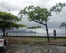 Praia de Itaguá, na região central de Ubatuba