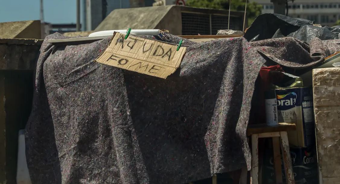 Setenta e cinco anos depois e em meio a uma série de guerras e conflitos, ainda há uma quantidade relevante de pessoas impedidas de usufruir das garantias estabelecidas pela carta.