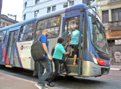 Segundo deputada, Baixada é a única em que a frota de ônibus intermunicipais não tem ar-condicionado