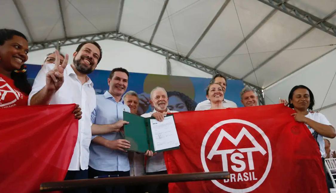 As moradias serão destinadas a famílias sem teto que, em 2014, participaram da ocupação que ficou conhecida como Copa do Povo