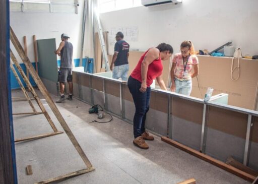 Com as reformas na recepção, sala de espera dos pacientes e espera de triagem