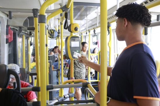 Secretário municipal de Educação acredita que a prorrogação do prazo de inscrições para a primeira fase do Passe Livre 2024 é essencial para que todos consigam ter acesso ao benefício