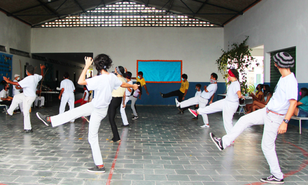 Intensivo consiste em aulas gratuitas, ministradas pelo Grupo de Capoeira Angola Ilê Dandara, às 20 horas