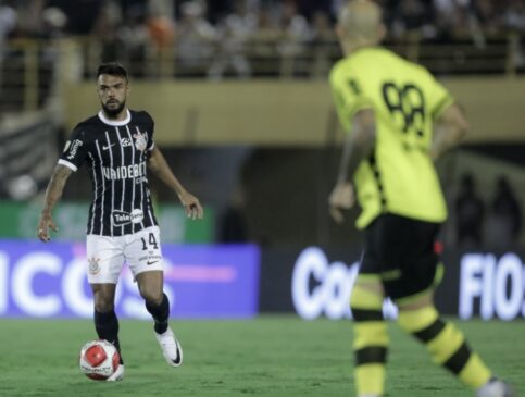 O time de Mano Menezes, por outro lado, amargou a segunda derrota consecutiva no Paulistão