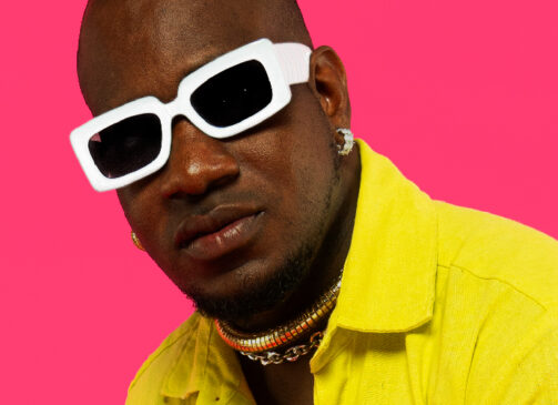 As faixas de "028" já vem sendo tocadas na turnê homônima desde o ano passado e a estética do hip-hop e trap