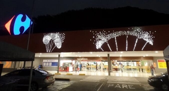 Grupo Carrefour tem três unidades de hipermercado na Região