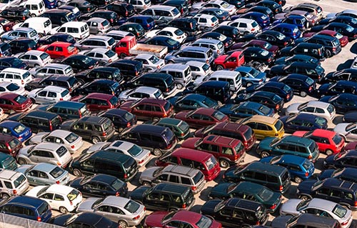 Leiloeiros dizem que atendem ao Detran-SP há mais de duas décadas, contudo, o órgão se nega a recebê-los