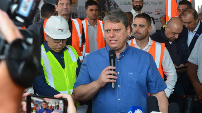 Tarcísio de Freitas disse que quem confrontar PM na Baixada 'vai se dar mal'