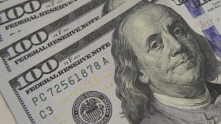 O dólar chegou a quase R$ 5