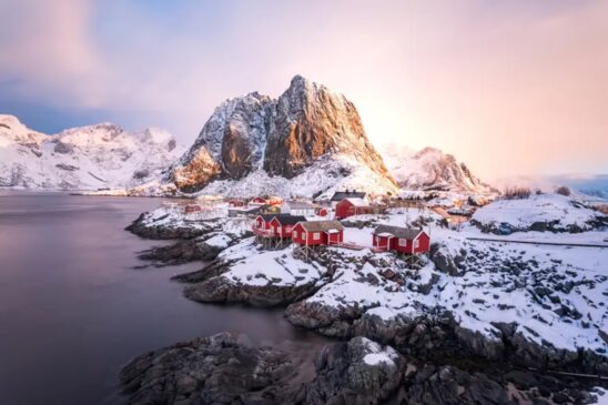 O inverno deixa as Ilhas Lofoten, na Noruega, ainda mais bonitas
