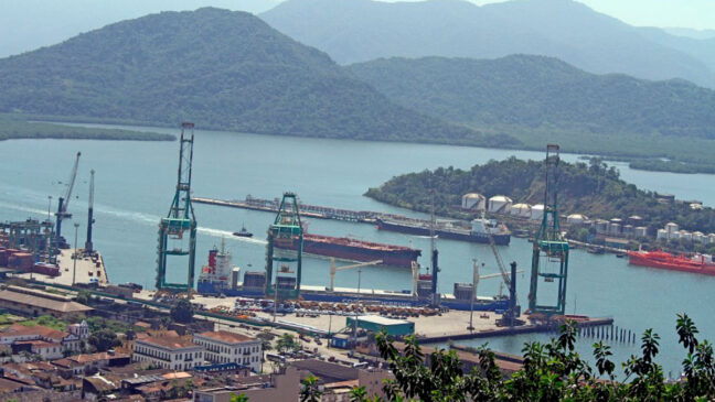 aumento de 35,2% no volume de cargas destinadas à exportação foi um fator determinante