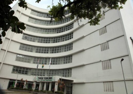 O Parque Tecnológico de Santos atua como articulador dessa jornada, conectando governos, universidades, empresas e sociedade civil