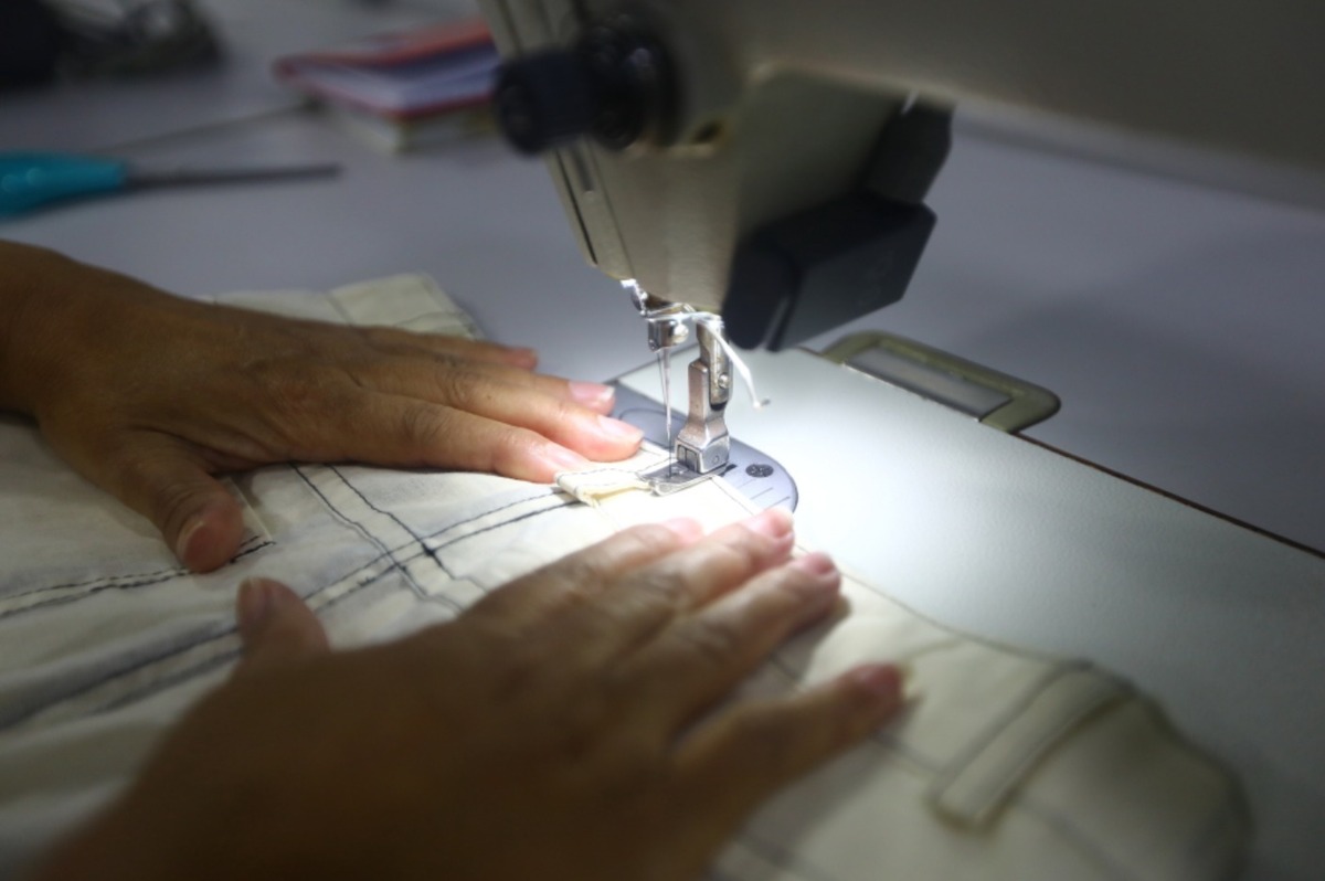São 16 vagas para o curso "Aprenda a costurar em tecido plano e malha" que será realizado entre os dias 23 de abril e 5 de junho