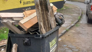 Existem regras para o descarte de resíduos de construção civil, verdes e volumosos