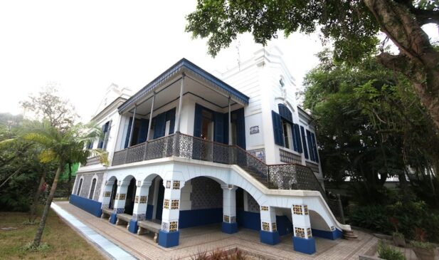 Novo espaço cultural funciona em casarão antigo na Rua 7 de Setembro