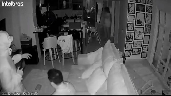 Criminosos estavam armados
