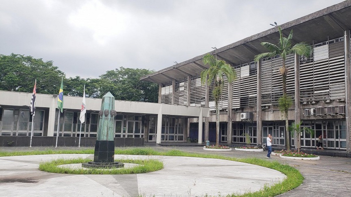 Após pressão, a Prefeitura de Cubatão rompeu contrato com a Mova