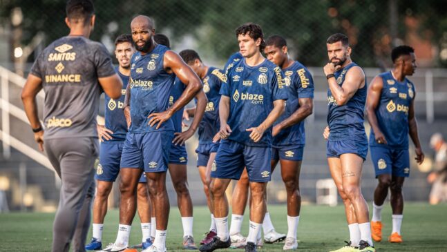 Santos tem vantagem no campo de jogo