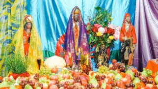 A festa acontece anualmente e o objetivo é apresentar e valorizar a cultura do povo cigano