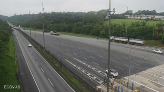 Vários trechos do Sistema Anchieta-Imigrantes estão visibilidade parcial por conta da neblina