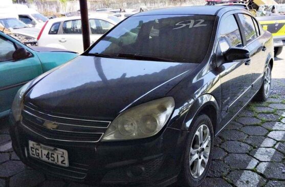 Entre os veículos disponíveis, há 28 com situação regular