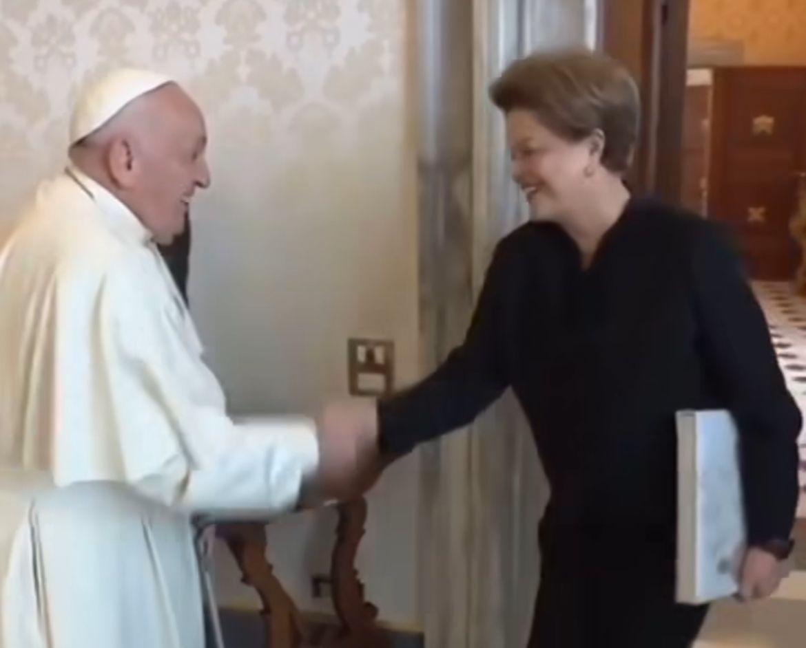 Papa Francisco recebe Dilma Rousseff