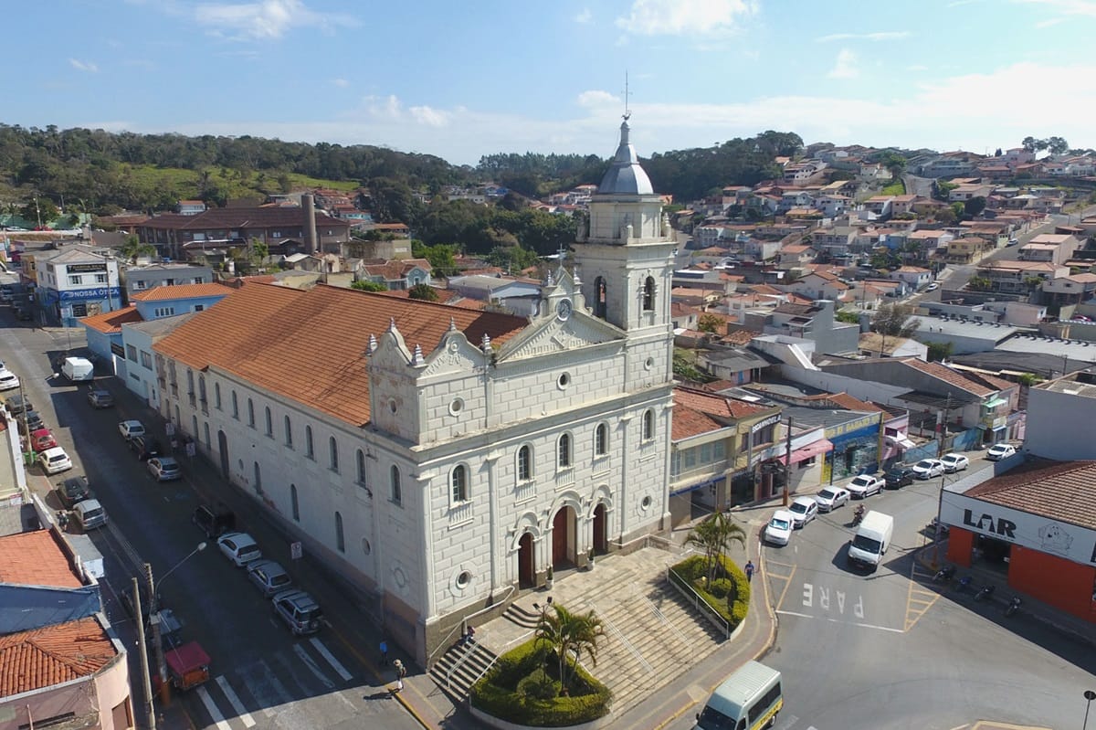 Piedade está a 180 km de distância de Santos, aproximadamente 2h50 viajando de carro (Foto: Divulgação)