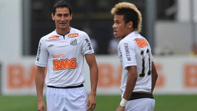 Ganso e Neymar estão na lista