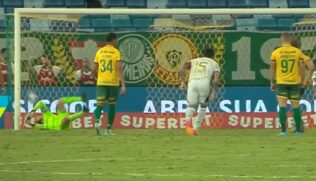 Palmeiras venceu o Cuiabá neste domingo na Arena Pantanal
