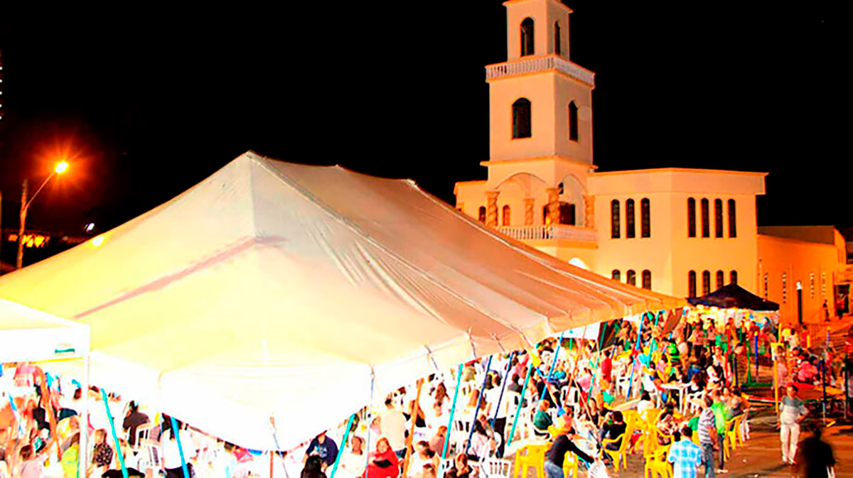 Uma das grandes atrações é o Show de Prêmios que acontece neste domingo (30)