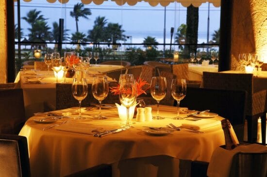 Restaurantes de Guarujá têm vistas privilegiadas