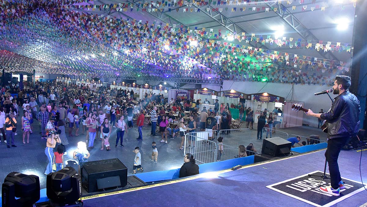 Até o momento, 45 mil pessoas já passaram para curtir as noites da Vila Junina