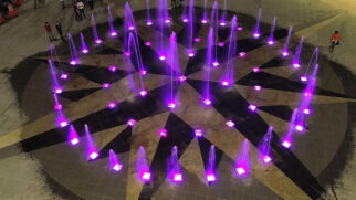 A novidade contará com luz e jatos d'água saindo do chão para que as crianças brinquem e se divirtam