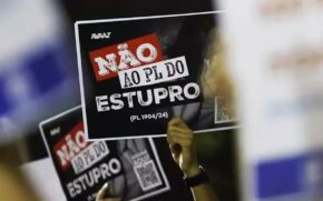 Manifestação será na Praça das Bandeiras, na orla de Santos, a partir das 14h