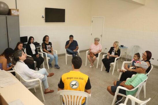 Em alguns casos são oferecidos medicamentos, conforme observação e prescrição médica