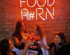 Para quem levar mais de 4 amigos para celebrar o Dia dos Namorados tem fondue de graça