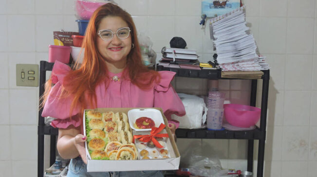 Yasmin Sorrentino, de Itanhaém, faz doces e salgados indecentemente saborosos