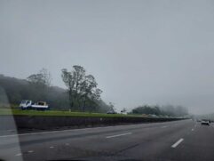 Rodovia dos Imigrantes na manhã deste sábado