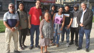Junto à Comissão de moradores do Mangue Seco, estava o vereador Francisco Nogueira, o Chico Nogueira (PT)