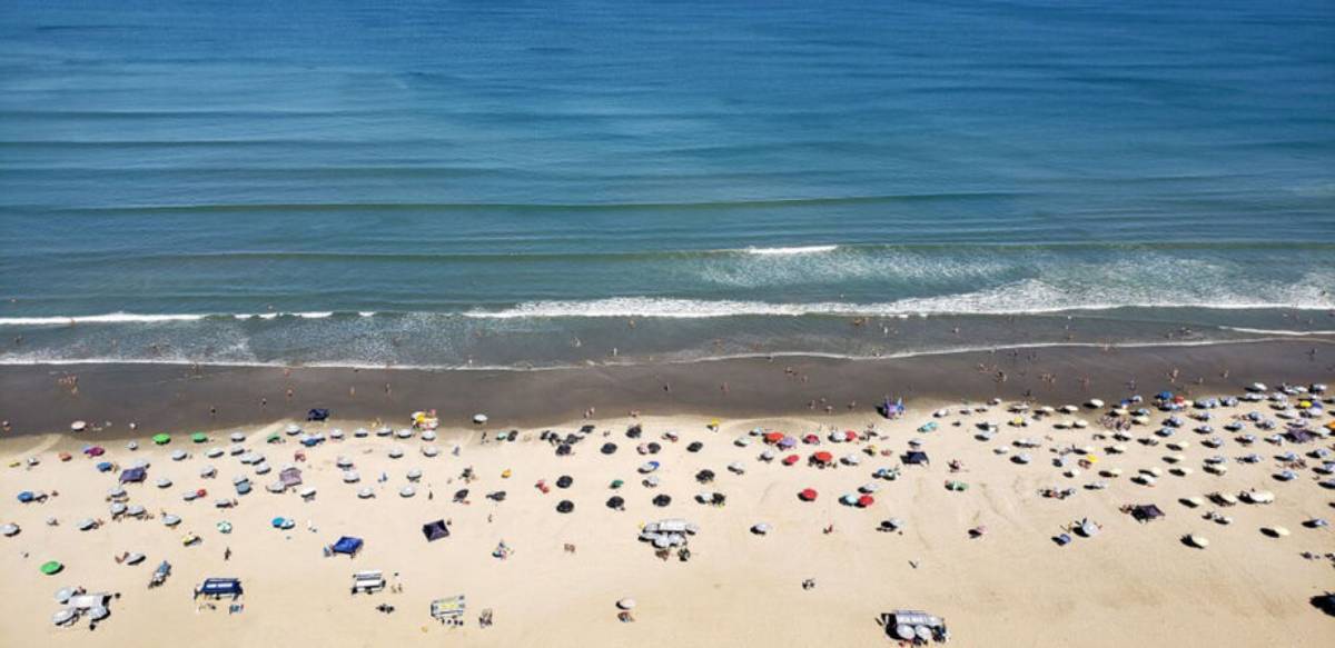 As ações acontecem para conscientizar os banhistas sobre os cuidados necessários nas praias, e prevenir acidentes graves no mar.