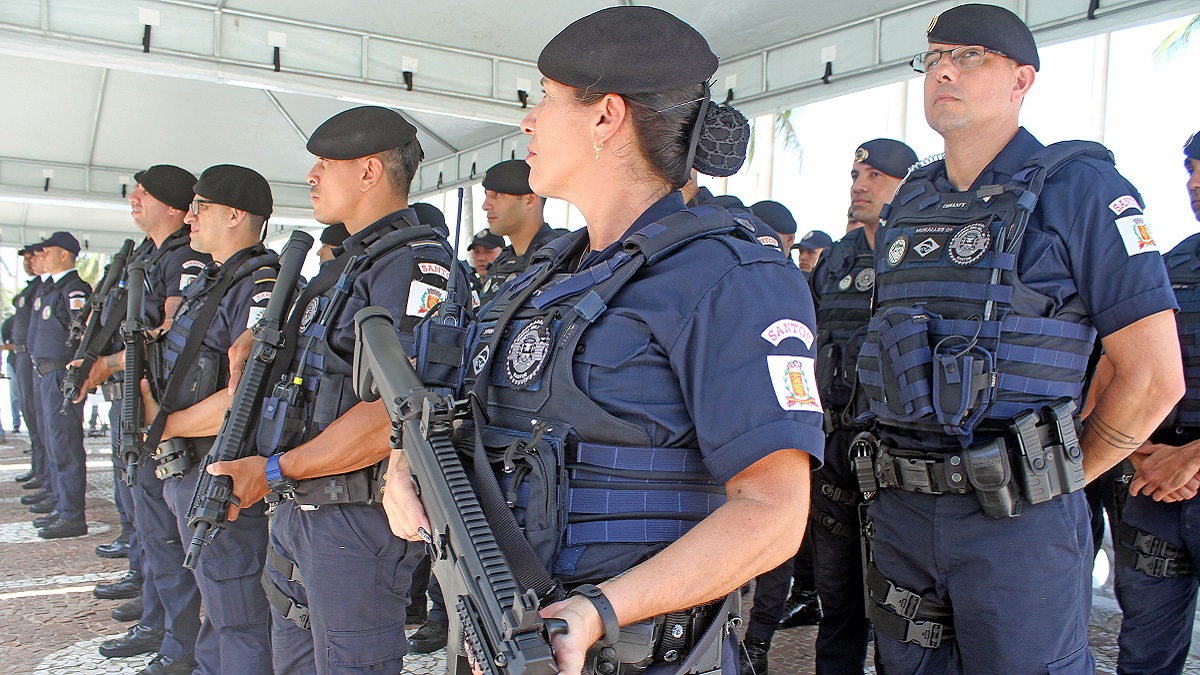 Somente parte da Guarda tem armas. Por esse motivo, a Associação alegou, na ação, isonomia - princípio geral do direito segundo o qual todos são iguais perante a lei