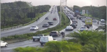 O ápice do congestionamento acontece na Avenida Ayrton Senna da Silva
